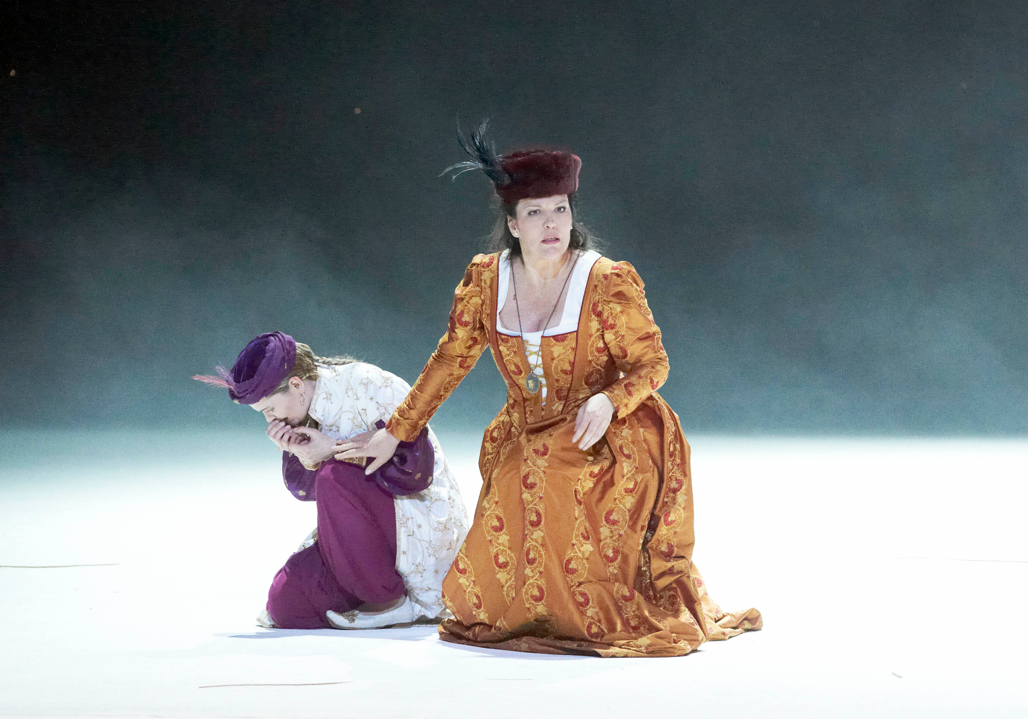 Adrianne Pieczonka as Elizabeth in Don Carlos at the Wiener Staatsoper. Adrianne Pieczonka as Elizabeth in Don Carlos at the Wiener Staatsoper.