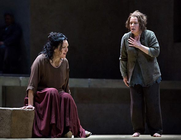 Adrianne Pieczonka as Chrysothemis and Nina Stemme as Elektra in the Metropolitan Opera's production of Elektra, April 2016 - photo credit: Marty Sohl